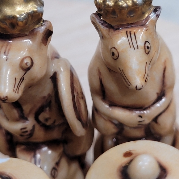 Ernst Bohne Rudolstadt Vintage Porcelain Chess Pieces Mice VS Frog Germany - Picture 12 of 14